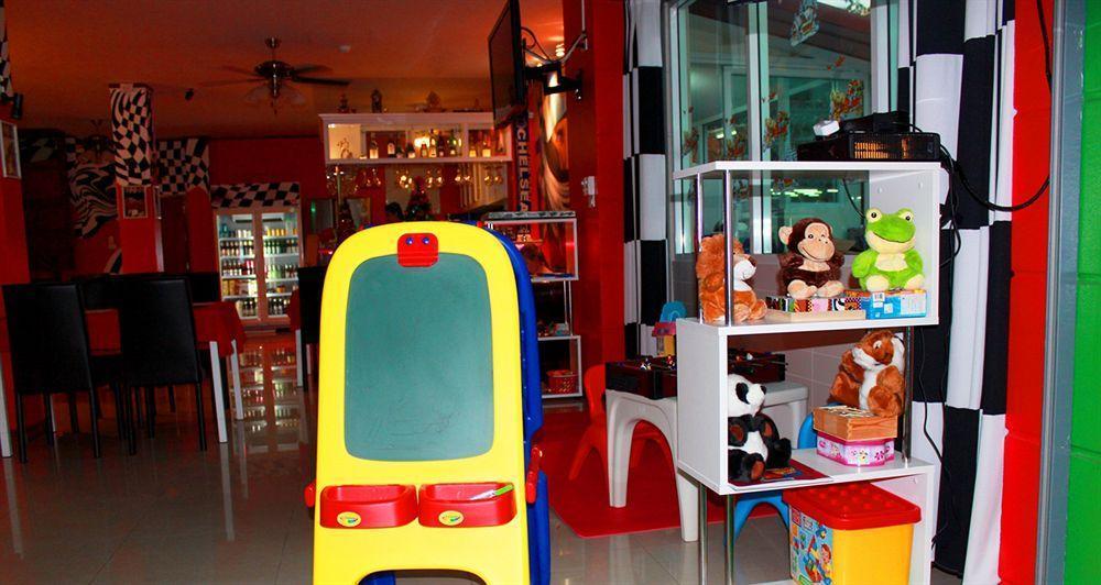 Hotel Brave Lion Jomtien Beach Zewnętrze zdjęcie
